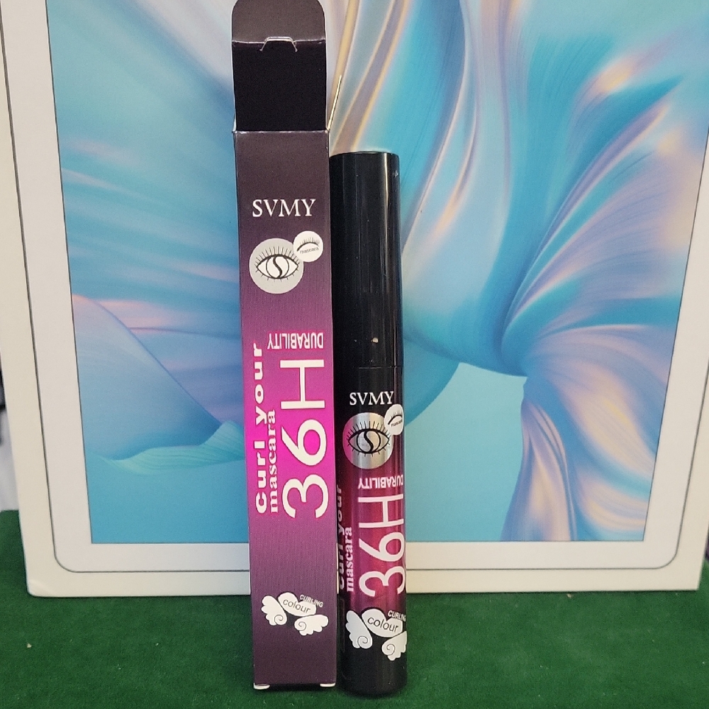 SVMY 36H Curl Mascara 3.4g New In Box